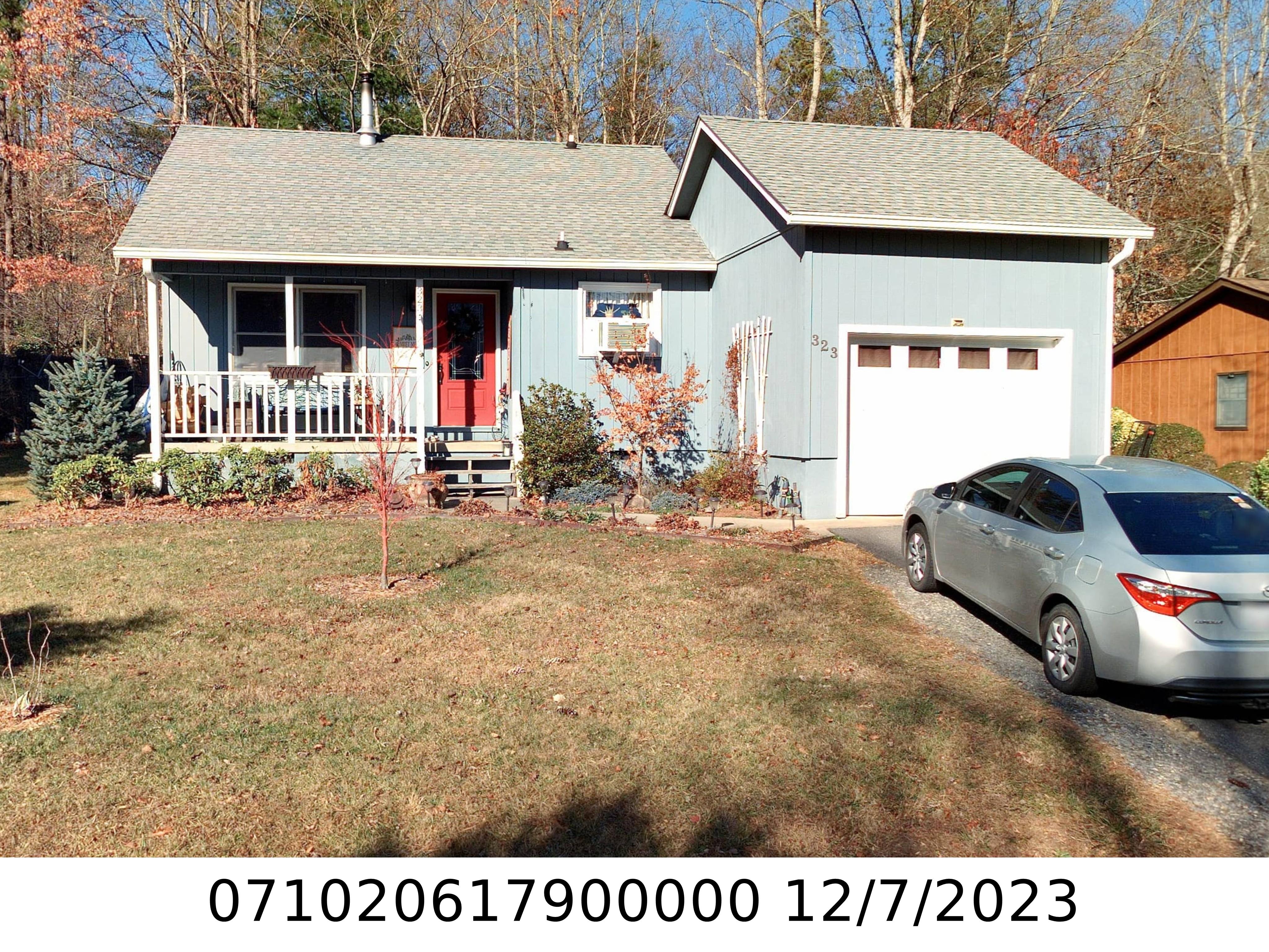 A picture of the property located at 323 GENESIS CIR, BLACK MOUNTAIN NC 28711.