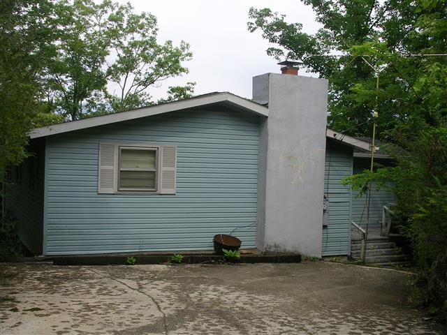 A picture of the property located at 7 WALKER MOUNTAIN LN, BLACK MOUNTAIN NC 28711.