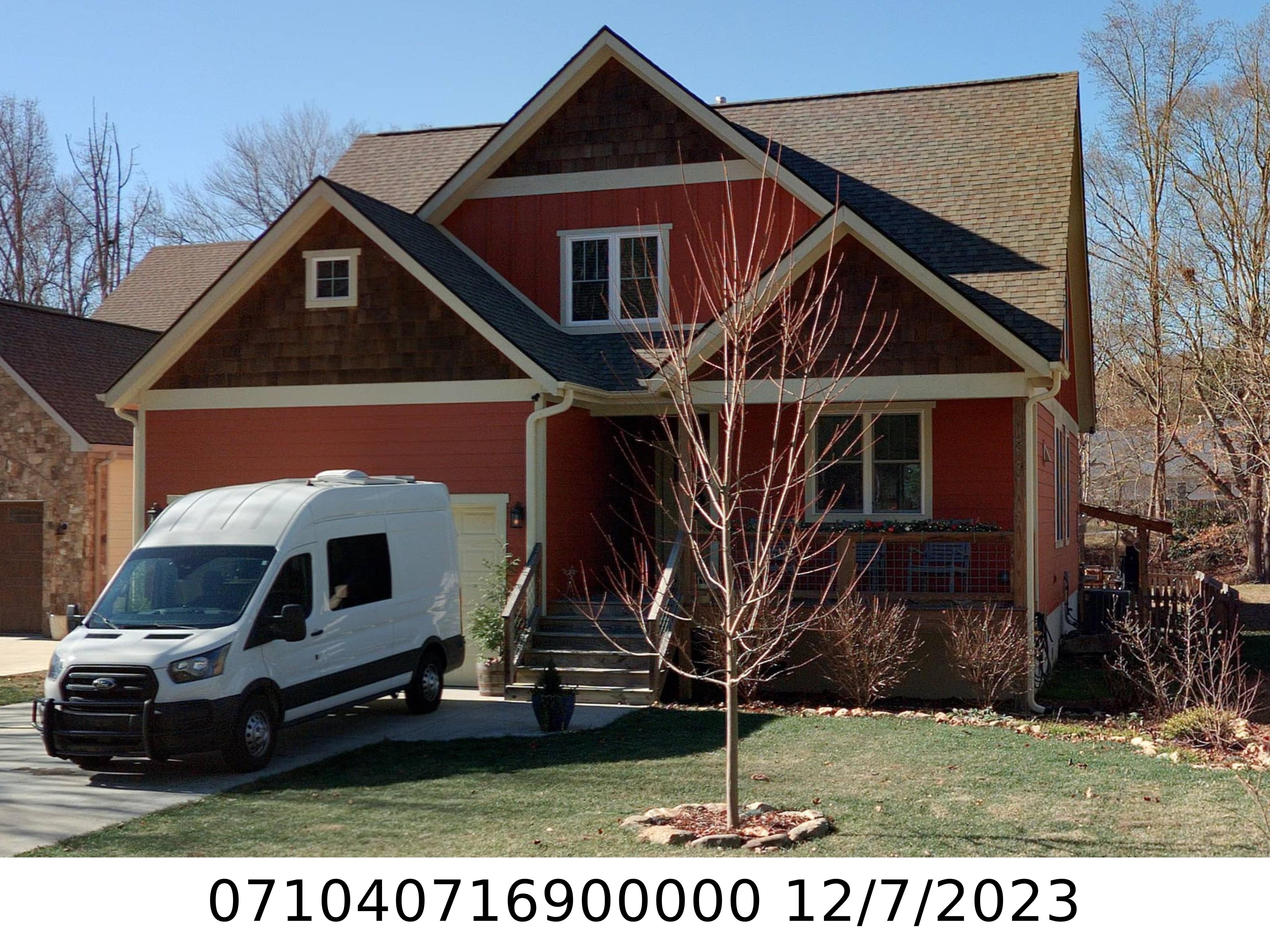 A picture of the property located at 253 FLAT CREEK RD, BLACK MOUNTAIN NC 28711.