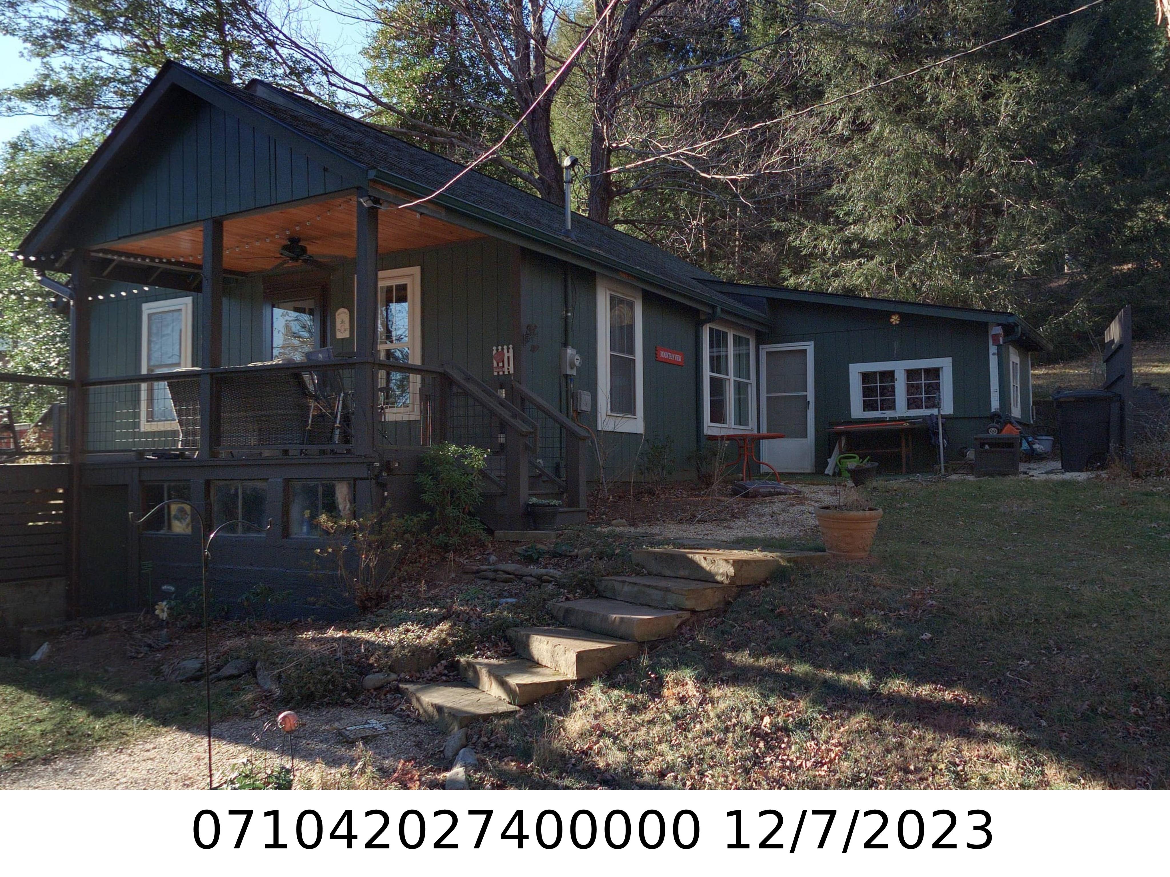 A picture of the property located at 18 WINTER HAVEN LN, BLACK MOUNTAIN NC 28711.
