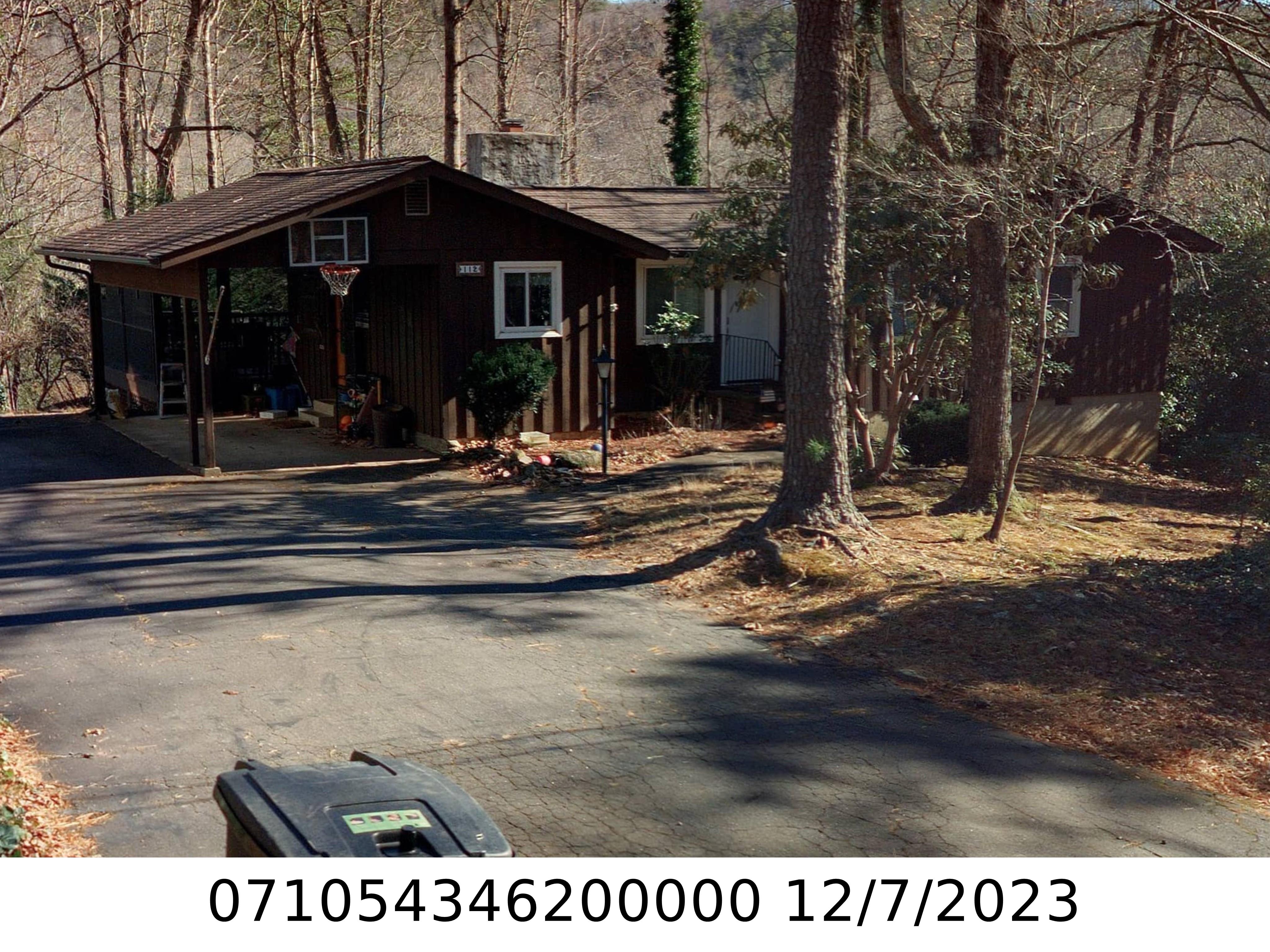 A picture of the property located at 112 MECKLENBURG CIR, BLACK MOUNTAIN NC 28711.