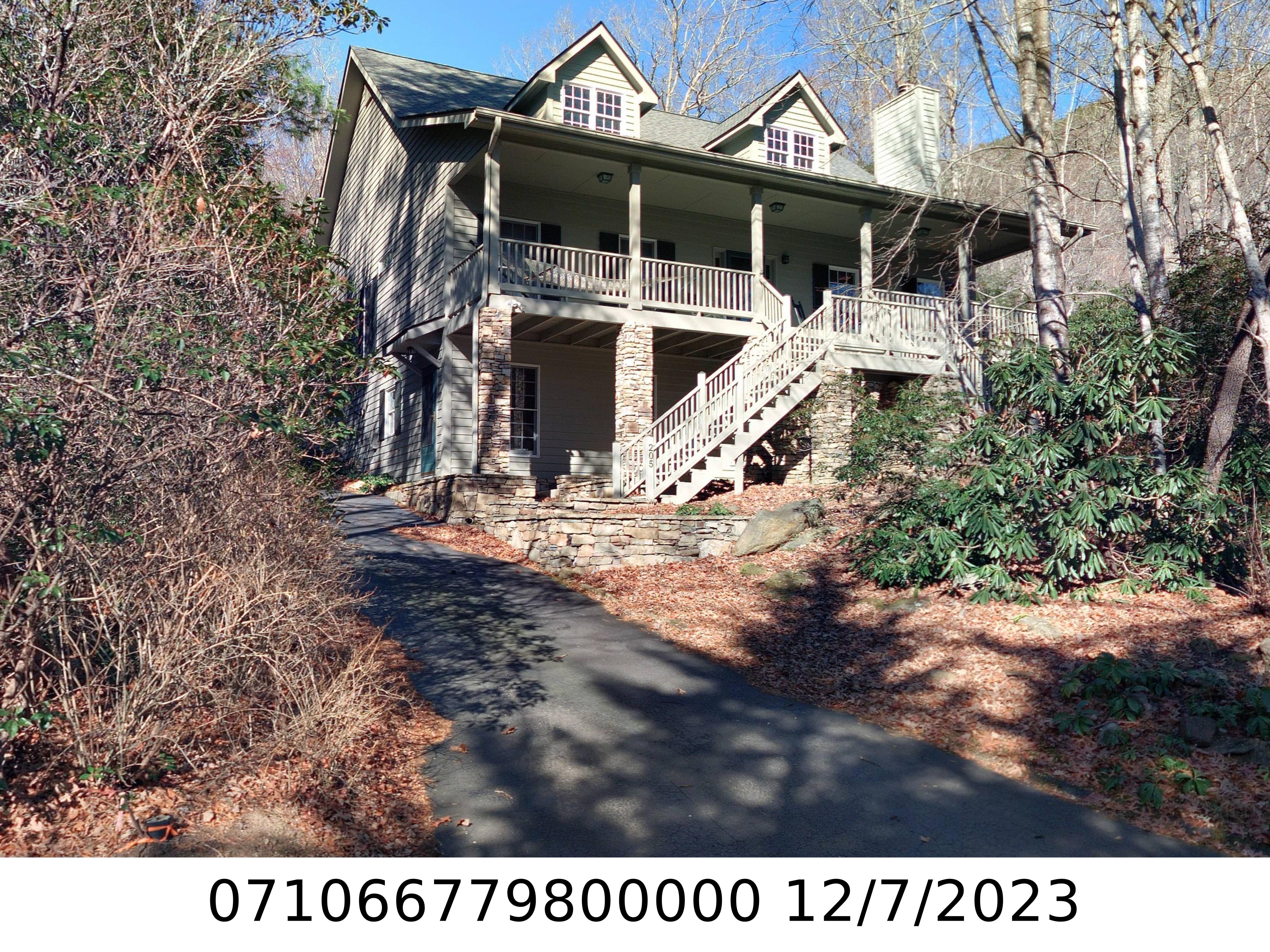 A picture of the property located at 205 HARMONY LN, BLACK MOUNTAIN NC 28711.