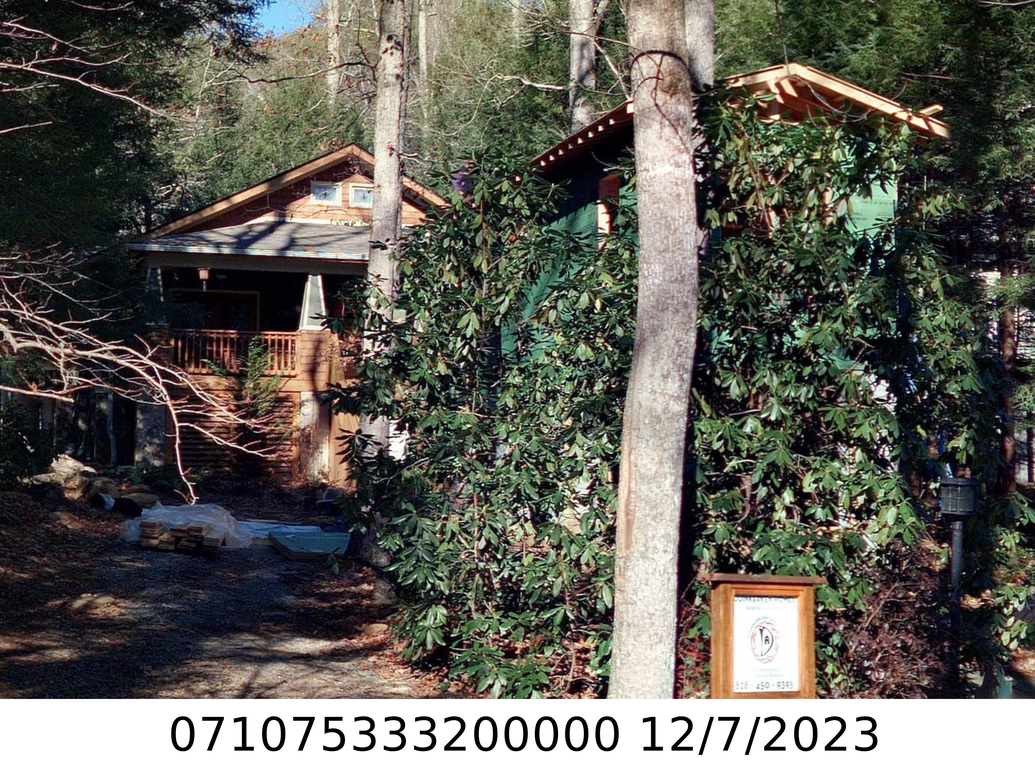 A picture of the property located at 197 MISSISSIPPI RD, BLACK MOUNTAIN NC 28711.