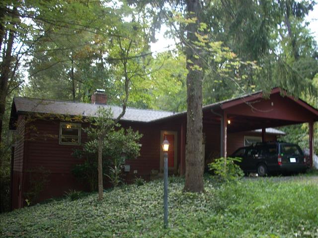 A picture of the property located at 1 HILLCREST LN, BLACK MOUNTAIN NC 28711.