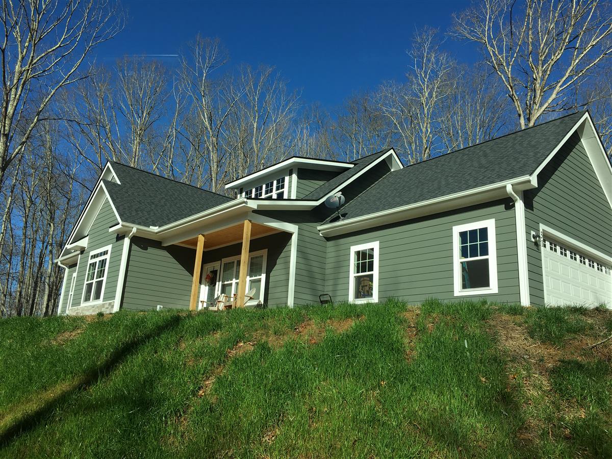 A picture of the property located at 31 MICHELE LN, LEICESTER NC 28748.