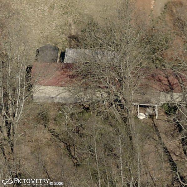 A picture of the property located at 7 SINGING FROGS LN, CANDLER NC 28715.