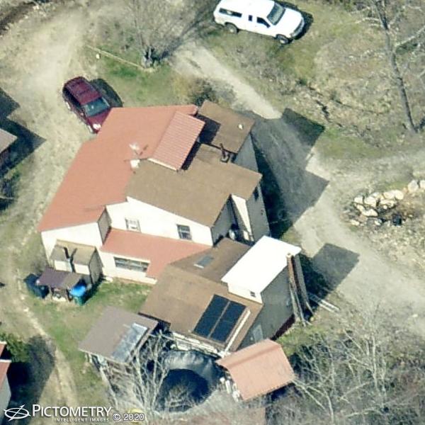 A picture of the property located at 5 WHITE FOX TRL, CANDLER NC 28715.