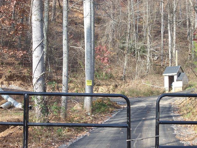 A picture of the property located at 64 BLACK FOREST LN, CANDLER NC 28715.