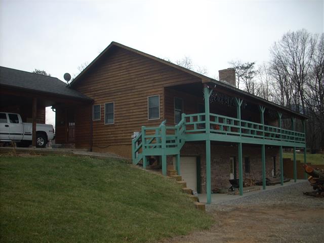 A picture of the property located at 112 GRASSY VIEW RD, CANDLER NC 28715.