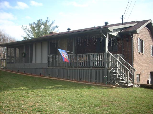 A picture of the property located at 44 JASON CASE DR UNINCORPORATED.