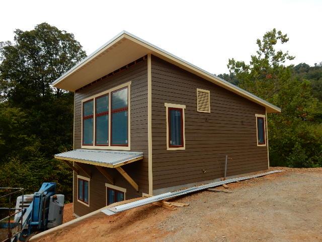 A picture of the property located at 55 GRACEFUL WAY, CANDLER NC 28715.