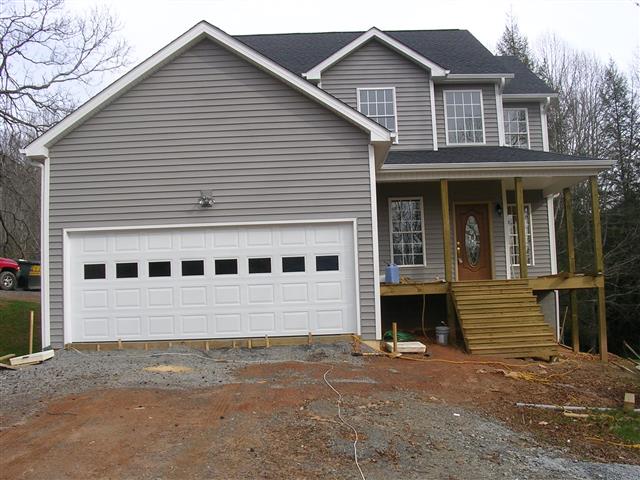 A picture of the property located at 55 GLADY VIEW DR, CANDLER NC 28715.