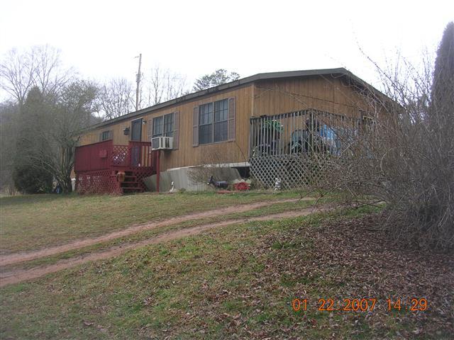 A picture of the property located at 50 SUDDRETH LN, CANDLER NC 28715.