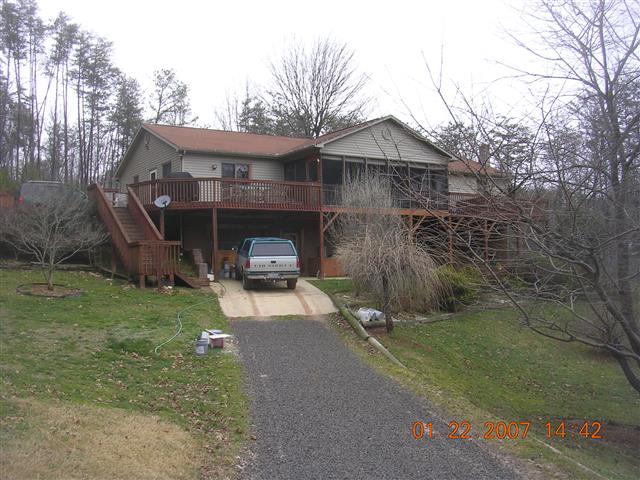 A picture of the property located at 119 BURLEY RDG, CANDLER NC 28715.