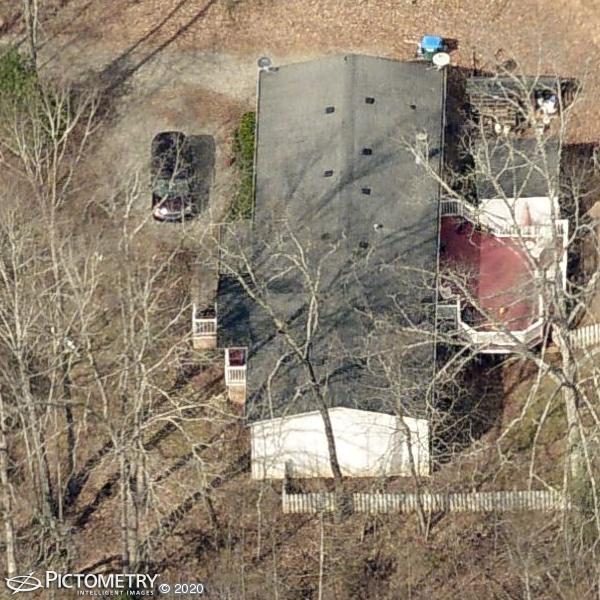 A picture of the property located at 14 MAC LN, CANDLER NC 28715.