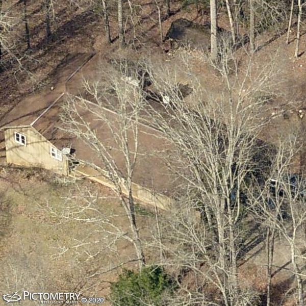 A picture of the property located at 27 MAC LN, CANDLER NC 28715.