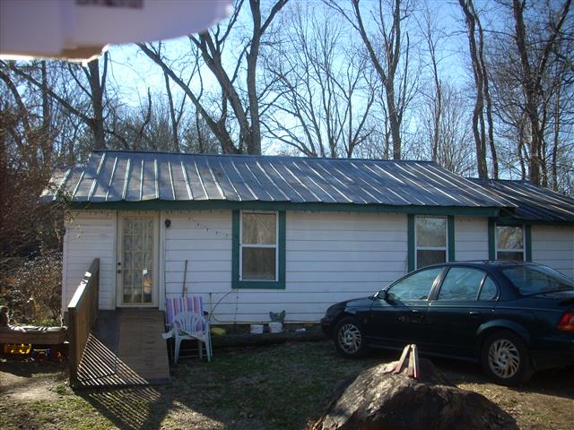 A picture of the property located at 474 BAILEY RD, CANDLER NC 28715.