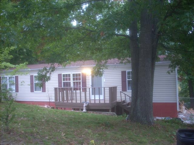 A picture of the property located at 17 FLORAL CIR, CANDLER NC 28715.