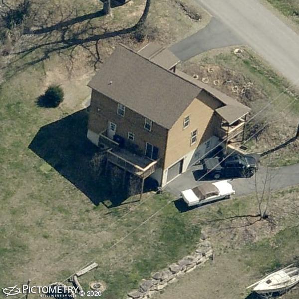 A picture of the property located at 1008 MOUNTAIN DR, CANDLER NC 28715.