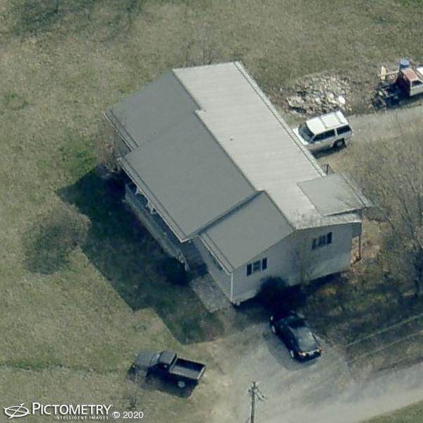 A picture of the property located at 7 RONALD LN, CANDLER NC 28715.