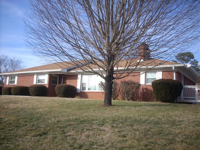 A picture of the property located at 12 ARTISAN LN, CANDLER NC 28715.