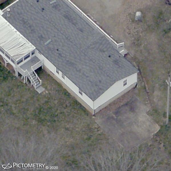 A picture of the property located at 25 BLACK WALNUT LN, CANDLER NC 28715.