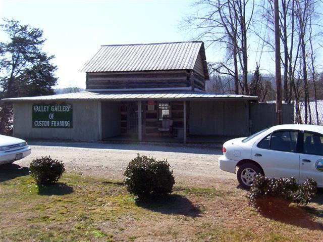A picture of the property located at 2172 SMOKEY PARK HWY, CANDLER NC 28715.