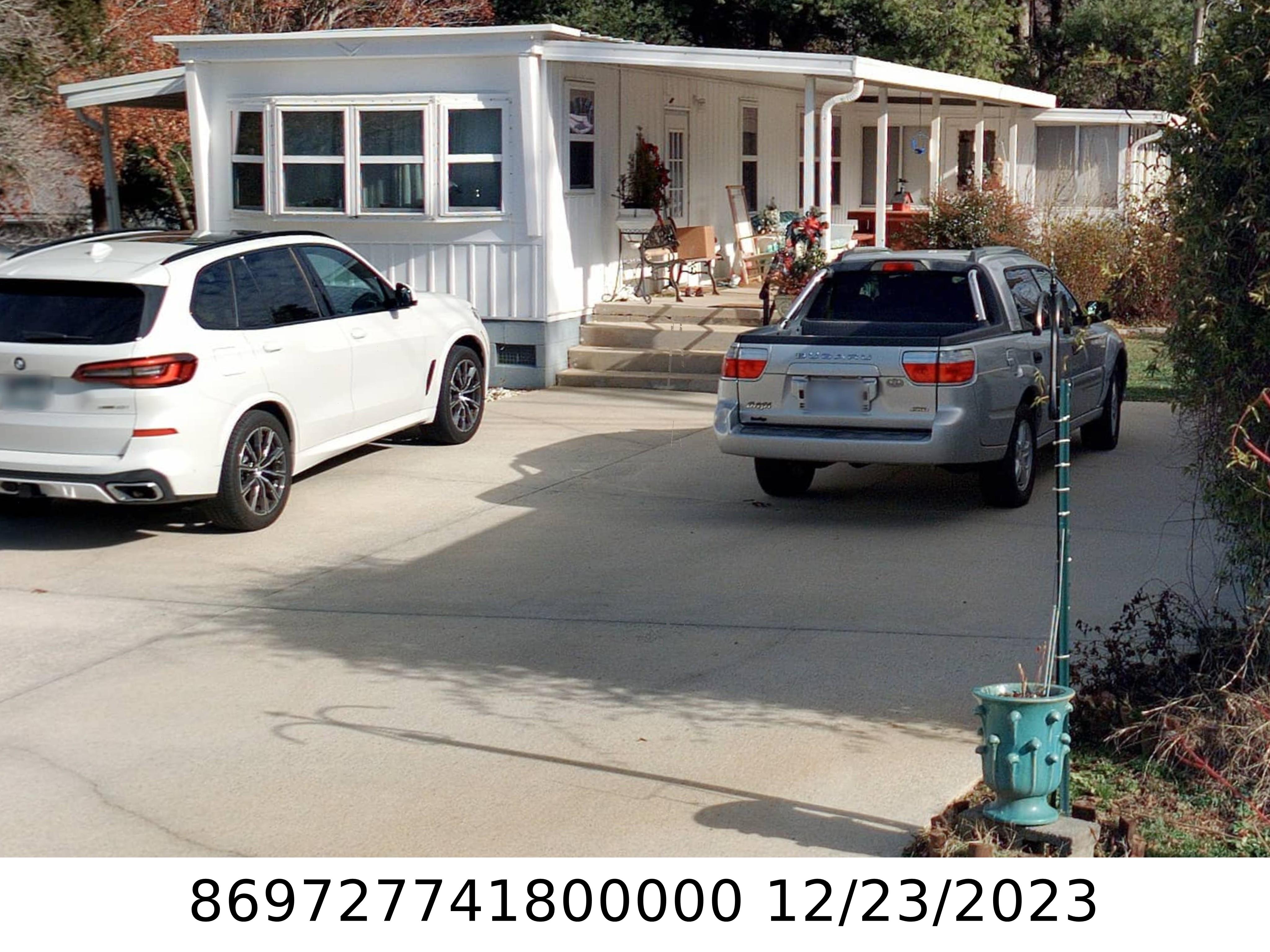 A picture of the property located at 9 SUNRISE LN, CANDLER NC 28715.