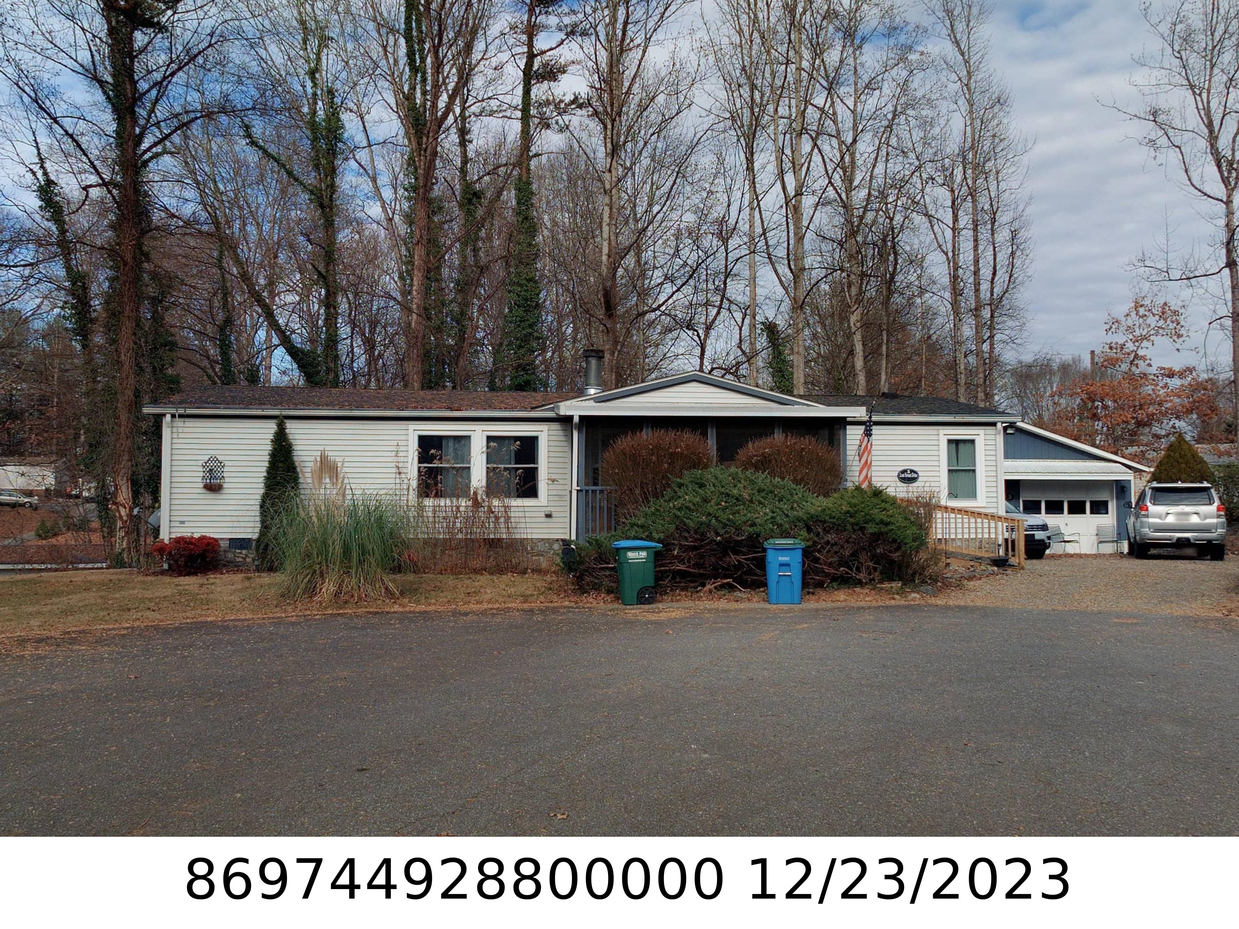 A picture of the property located at 5 LOST FOREST DR, CANDLER NC 28715.