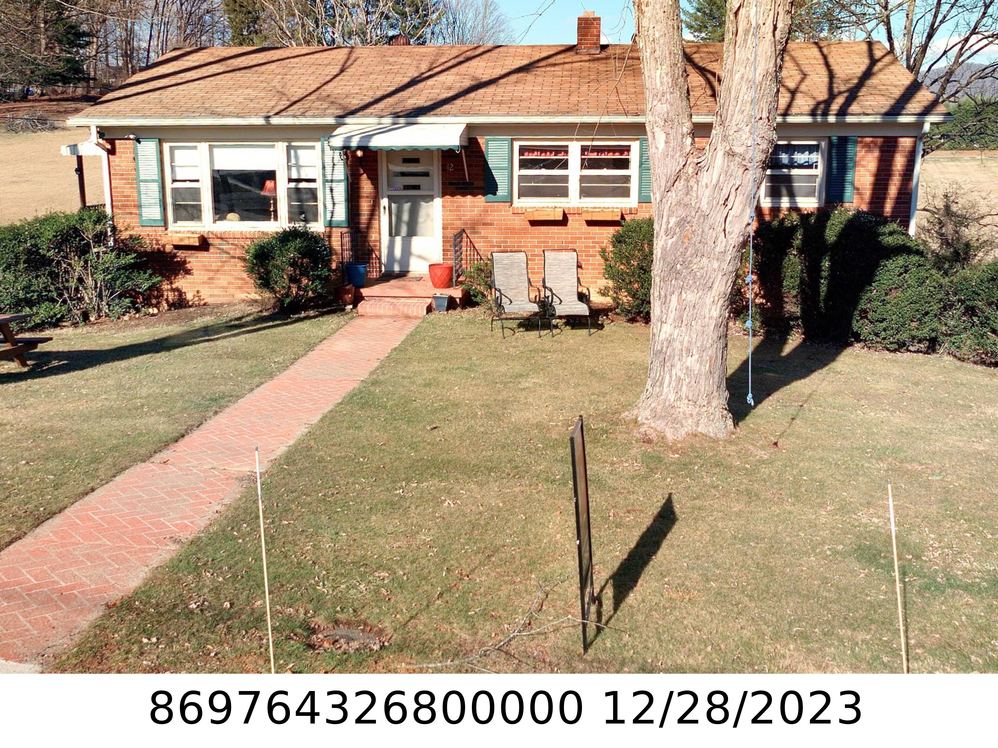 A picture of the property located at 42 ASHE RD, CANDLER NC 28715.