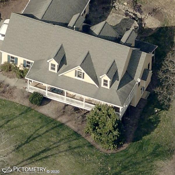 A picture of the property located at 109 YARROW LN, CANDLER NC 28715.