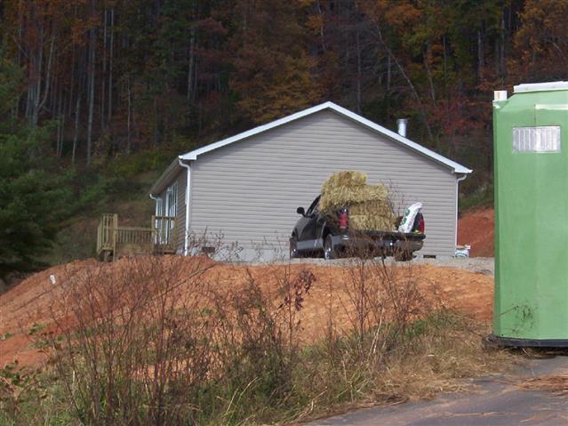 A picture of the property located at 6 CLARK MEADOW LN, CANDLER NC 28715.