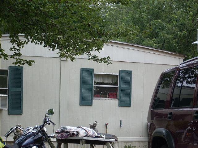 A picture of the property located at 108 PARADISE COURT LN, CANDLER NC 28715.