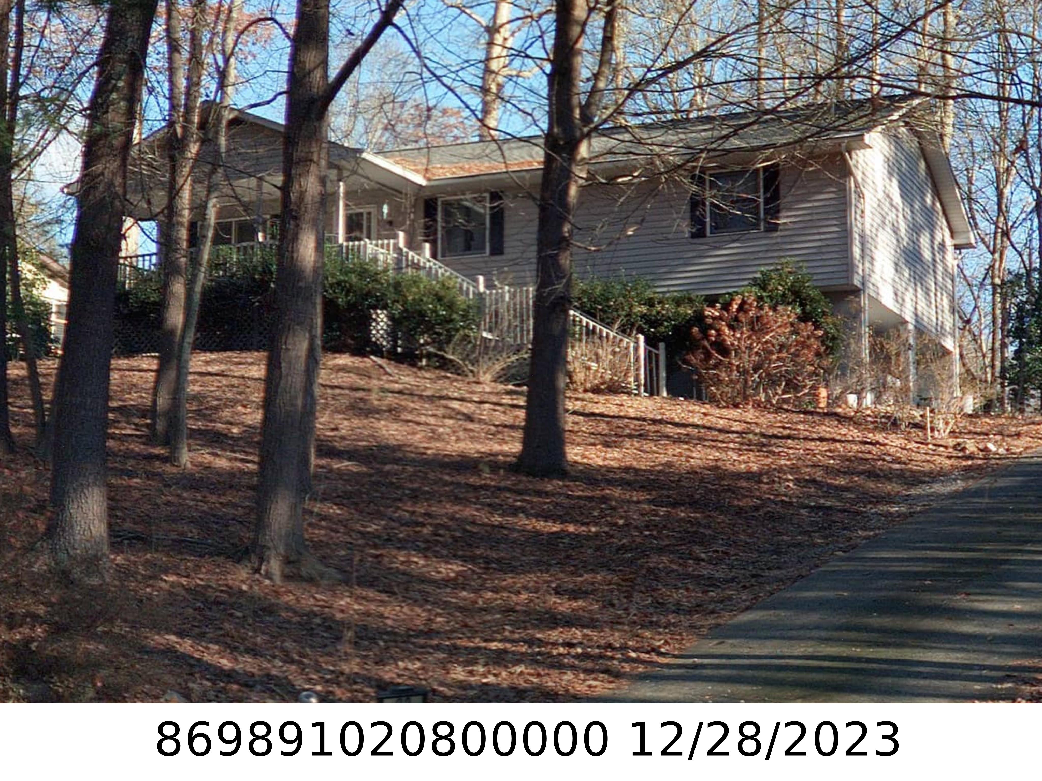 A picture of the property located at 22 TIMOTHY LN, CANDLER NC 28715.