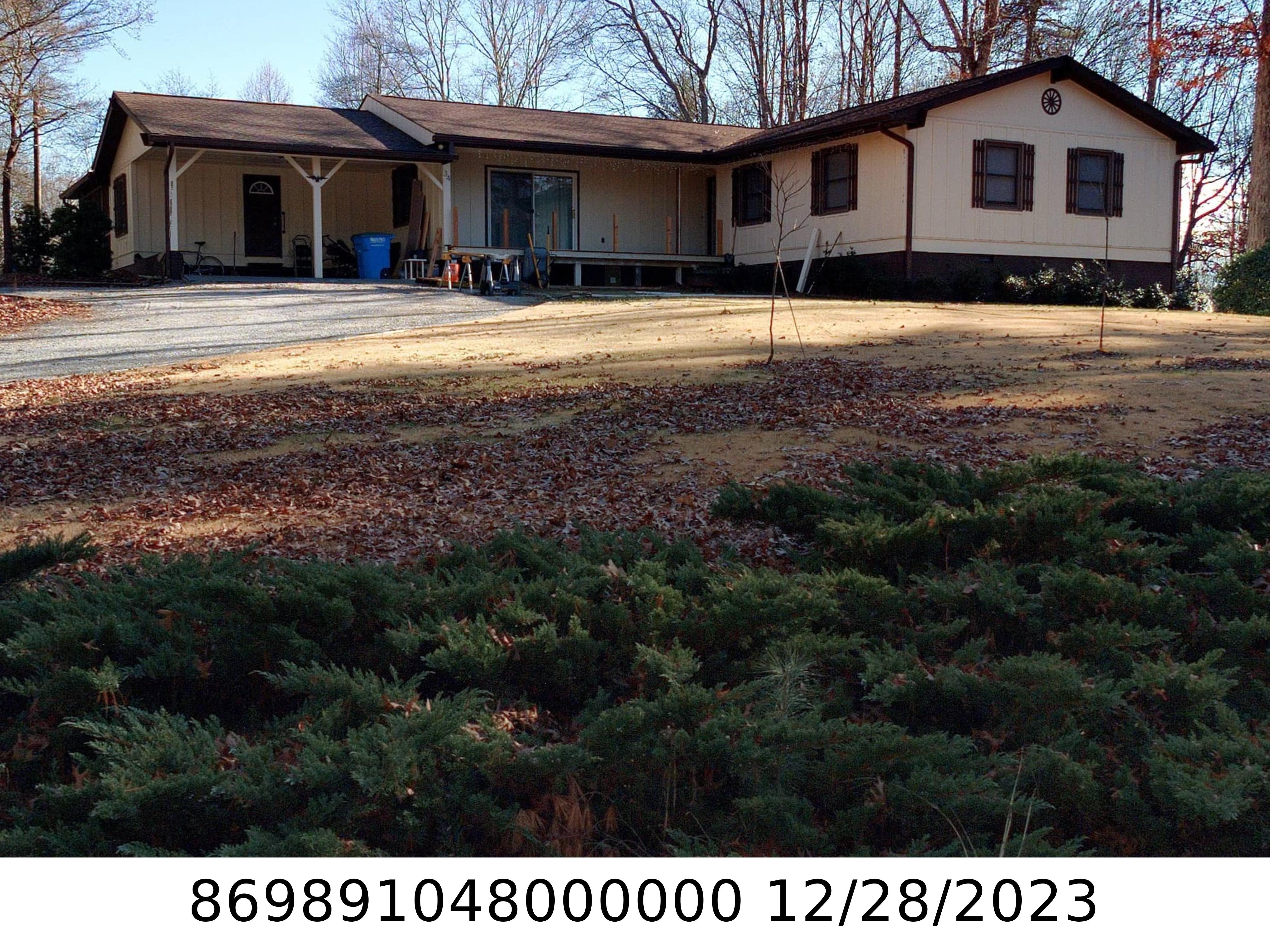A picture of the property located at 34 TIMOTHY LN, CANDLER NC 28715.
