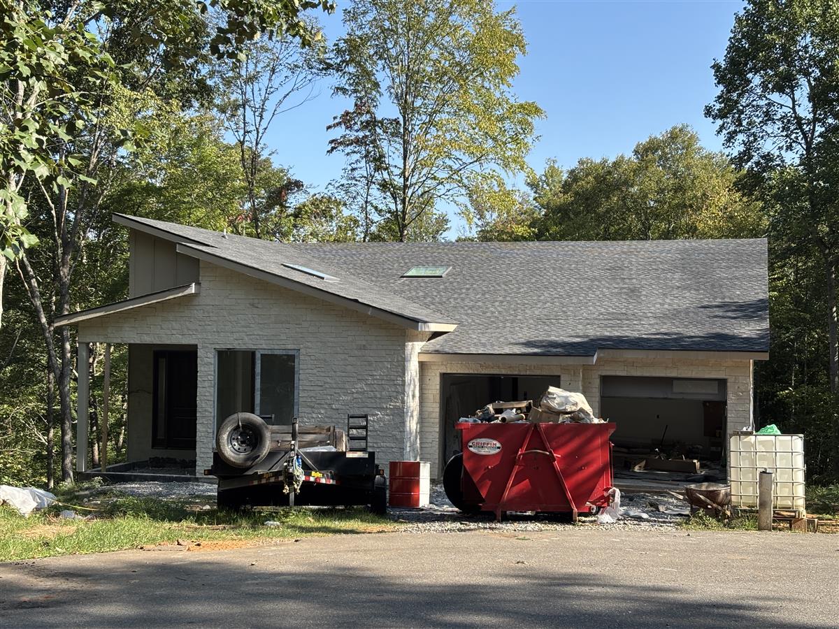 A picture of the property located at 23 EARLY SPRING WAY, LEICESTER NC 28748.