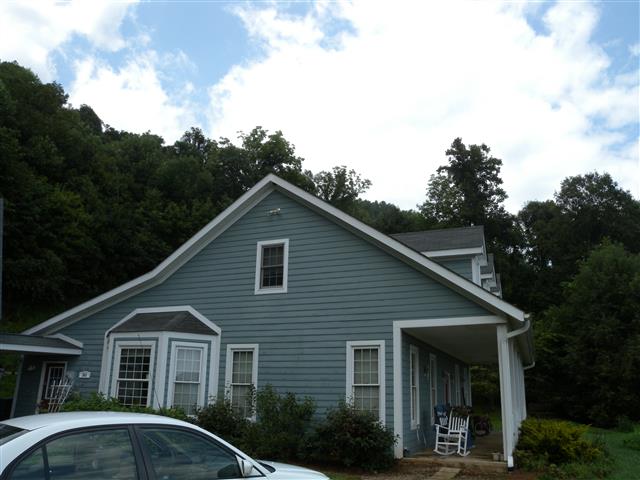 A picture of the property located at 341 COYOTE XING, LEICESTER NC 28748.