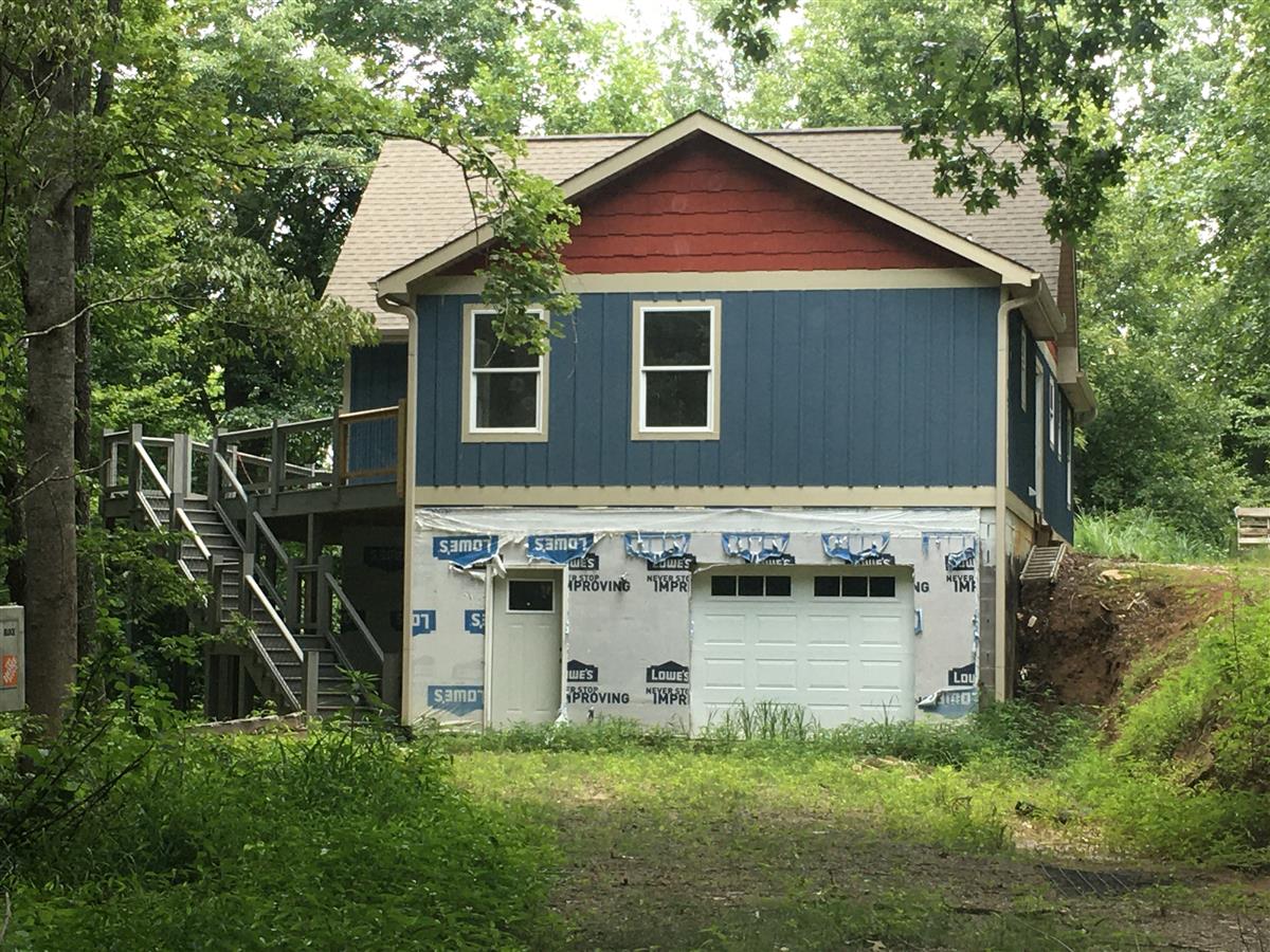 A picture of the property located at 48 LONG LN, LEICESTER NC 28748.