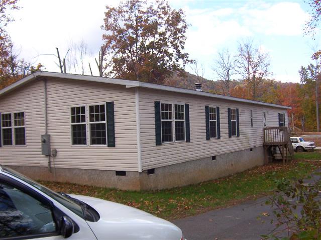 A picture of the property located at 11 EMMY LN, LEICESTER NC 28748.