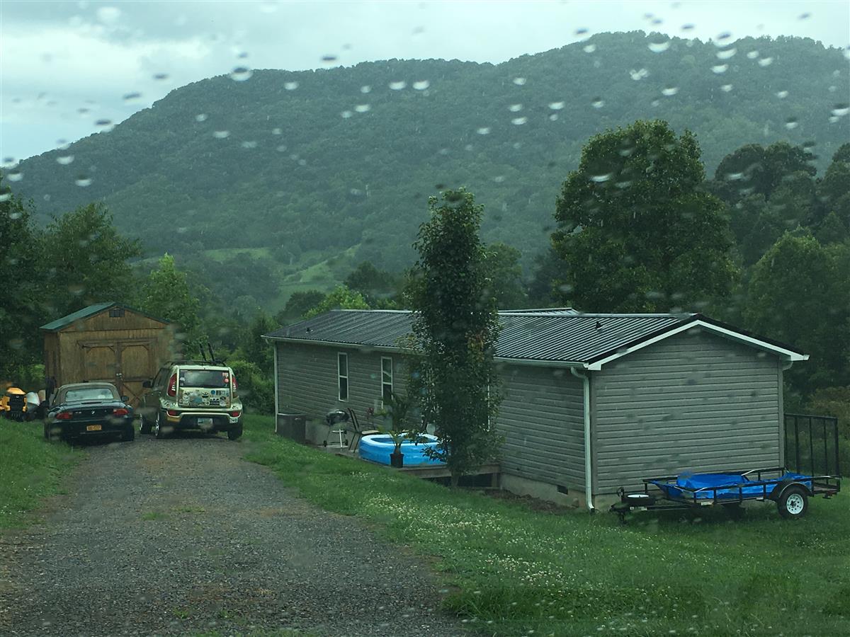 A picture of the property located at 33 PECAN LN, LEICESTER NC 28748.