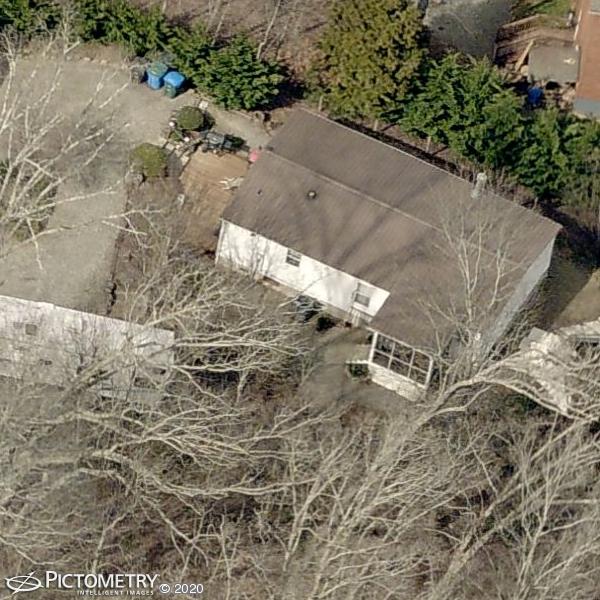 A picture of the property located at 129 OAK TRAILS PASS, LEICESTER NC 28748.