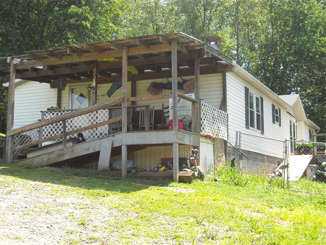 A picture of the property located at 11 ROBBE RD, LEICESTER NC 28748.