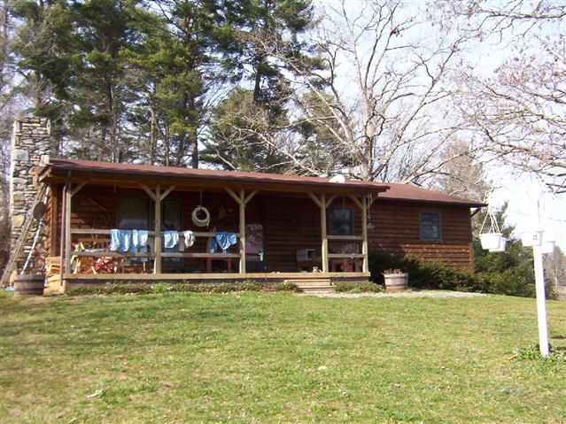 A picture of the property located at 37 SADIE LN, LEICESTER NC 28748.