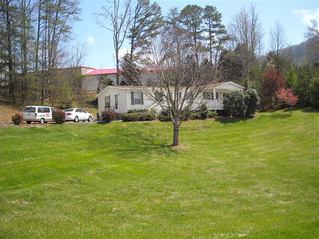A picture of the property located at 30 MISTY RIDGE LN, LEICESTER NC 28748.