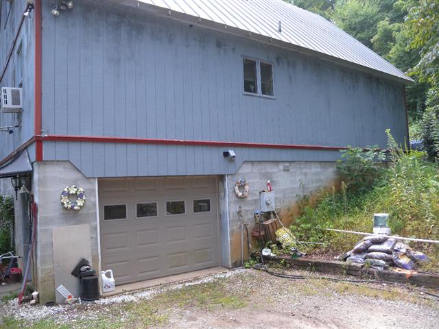 A picture of the property located at 3110 NEW LEICESTER HWY, LEICESTER NC 28748.