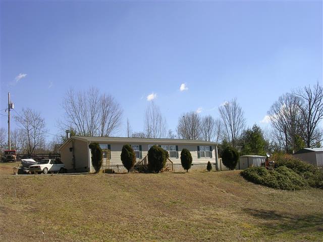 A picture of the property located at 5 SHADE TREE LN, LEICESTER NC 28748.