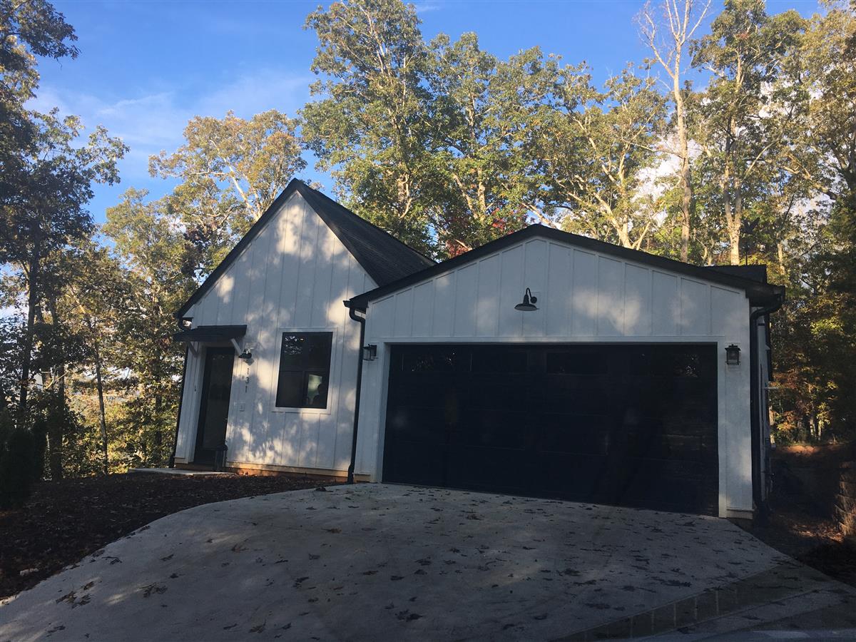A picture of the property located at 131 TIMBER RIDGE CIR, LEICESTER NC 28748.