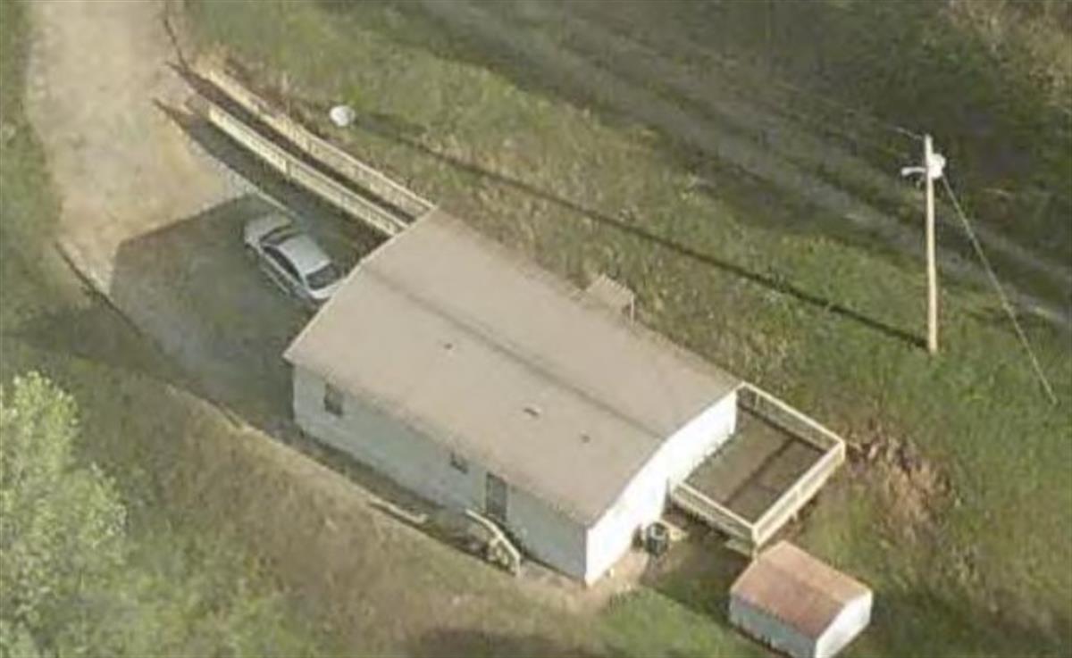 A picture of the property located at 81 MOUNT AIRY RD, MARSHALL NC 28753.