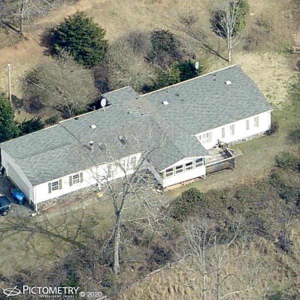 A picture of the property located at 89 MOUNT AIRY RD, MARSHALL NC 28753.