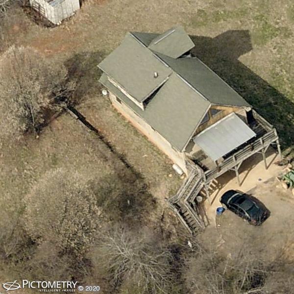 A picture of the property located at 128 HORSEBACK LN, MARSHALL NC 28753.